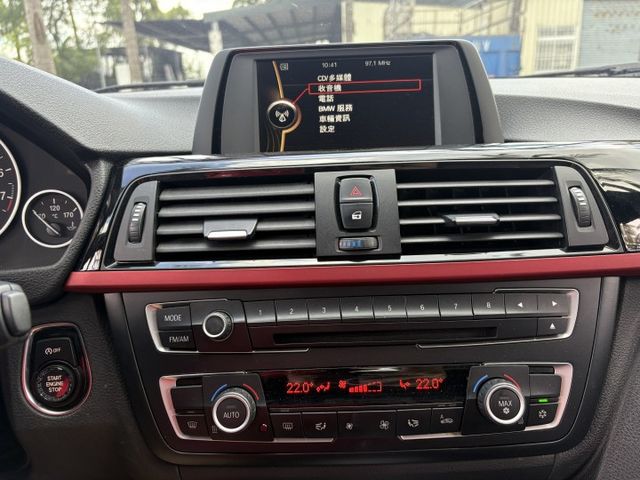 F30 320I 渦輪 僅跑9萬多 原版件  第8張相片