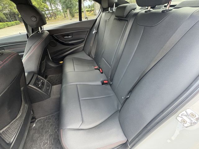 F30 320I 渦輪 僅跑9萬多 原版件  第13張相片