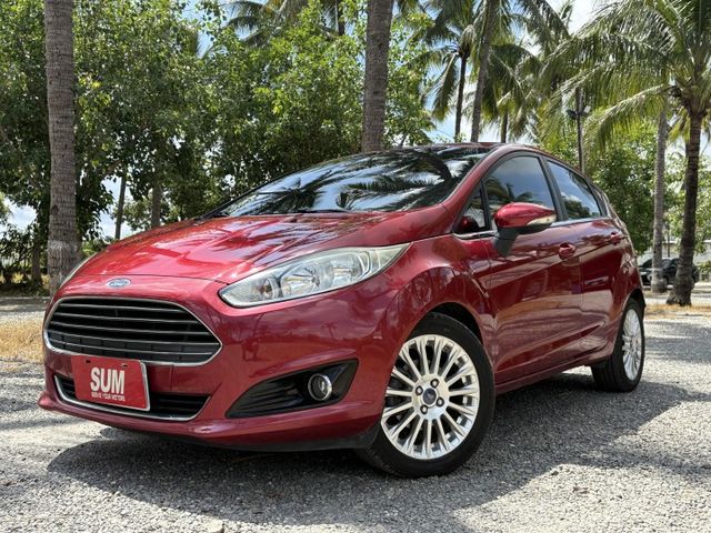 2016 FORD FIESTA 1.0S版 渦輪  恆溫 免鑰匙 原廠保養 原版件 年稅金僅八千多元  第1張相片