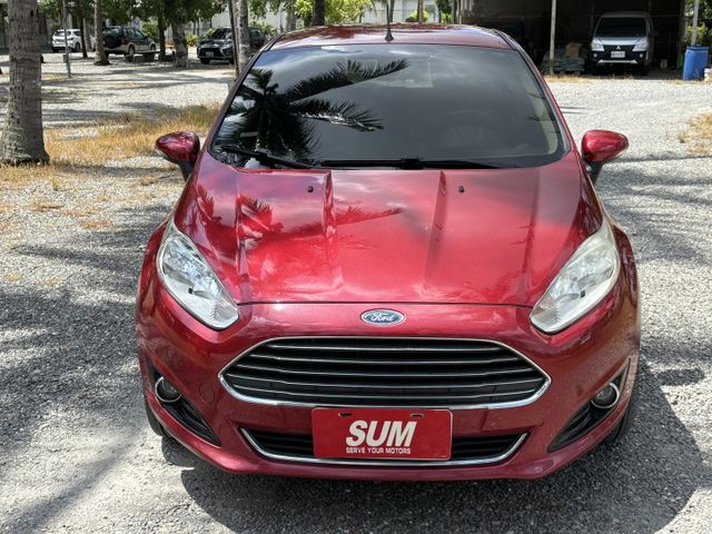 2016 FORD FIESTA 1.0S版 渦輪  恆溫 免鑰匙 原廠保養 原版件 年稅金僅八千多元  第3張相片