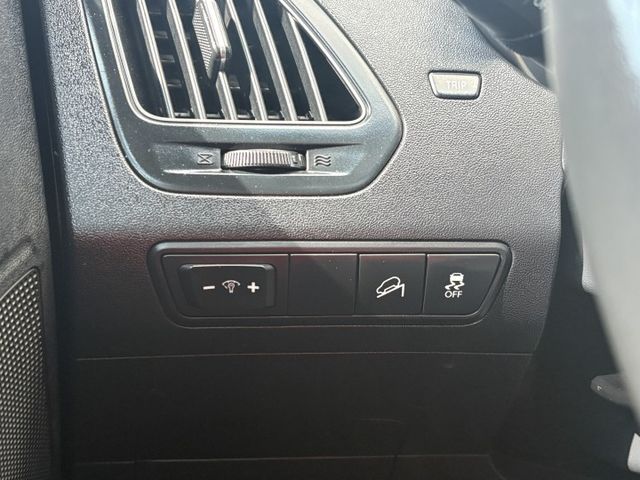 柴油 全景天窗 免鑰匙啟動 定速 陡坡緩降 原版件  第6張相片