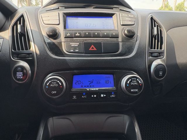 柴油 全景天窗 免鑰匙啟動 定速 陡坡緩降 原版件  第9張相片