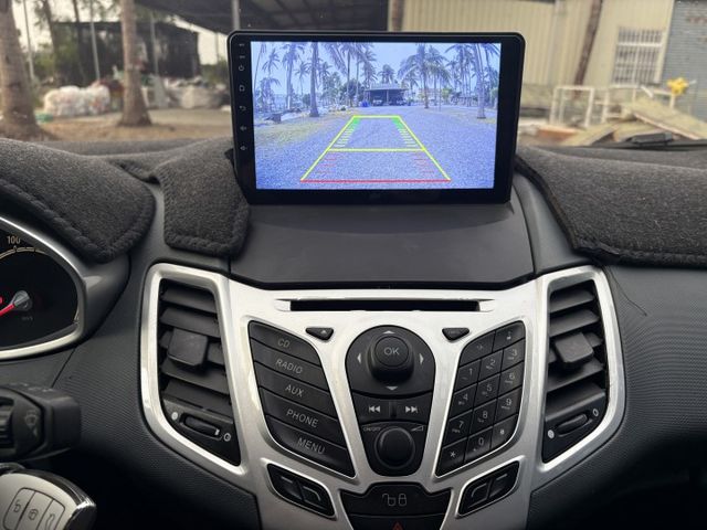 五門代步小車 FORD FIESTA 1.6 安卓影音  第10張相片