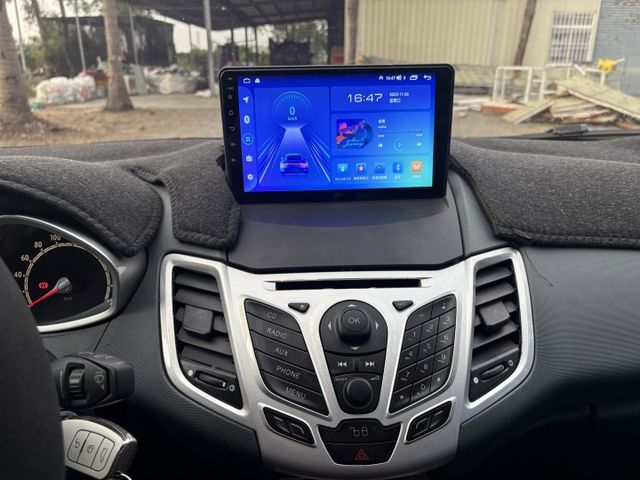 五門代步小車 FORD FIESTA 1.6 安卓影音  第12張相片