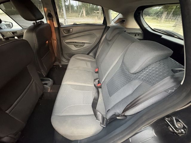 五門代步小車 FORD FIESTA 1.6 安卓影音  第16張相片