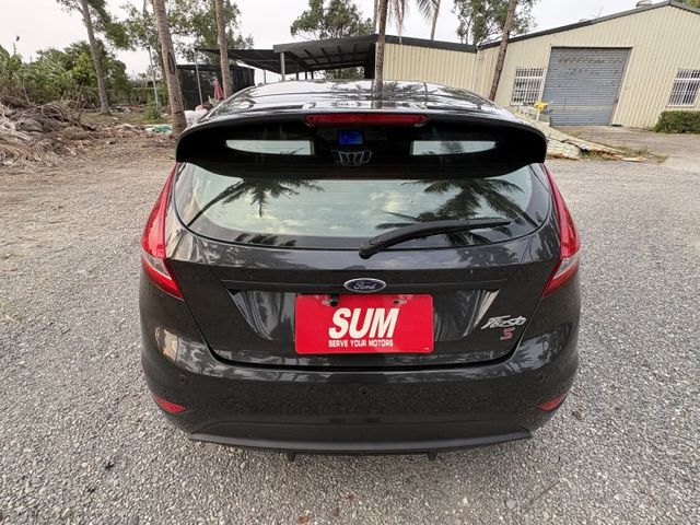五門代步小車 FORD FIESTA 1.6 安卓影音  第18張相片