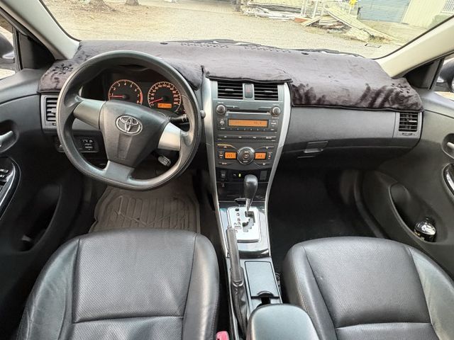 優質代步車 TOYOTA ALTIS 僅跑12萬多 平均年里程不到一萬 可全貸  第9張相片