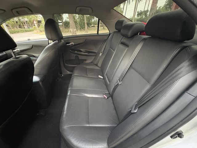 優質代步車 TOYOTA ALTIS 僅跑12萬多 平均年里程不到一萬 可全貸  第11張相片