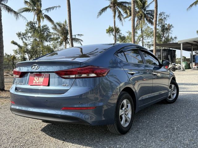 2017年 ELANTRA 僅跑四萬多 影音 原版件 循跡防滑 六安  第18張相片