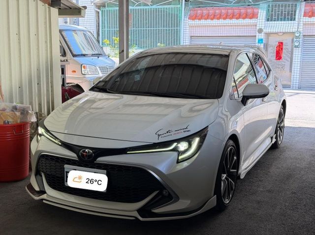 旗艦版 僅跑3.6萬公里 一手車 原廠保養 原版件 升級前中後下巴 安卓機  第1張相片