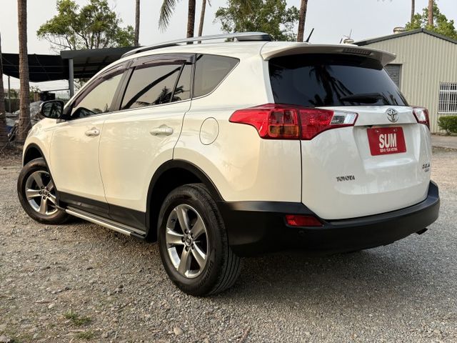 4WD 陡坡緩降 免鑰匙啟動 天窗 電動椅 原鈑件  第19張相片