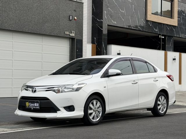 S版 小改7速 僅跑8.9萬公里 原廠保養 全車原版件 IKEY摸門/恆溫空調/盲點偵測  第1張相片