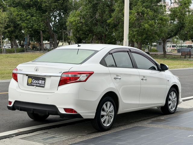 S版 小改7速 僅跑8.9萬公里 原廠保養 全車原版件 IKEY摸門/恆溫空調/盲點偵測  第4張相片