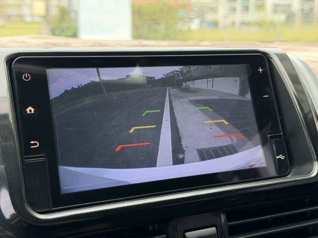 S版 小改7速 僅跑8.9萬公里 原廠保養 全車原版件 IKEY摸門/恆溫空調/盲點偵測  第19張相片