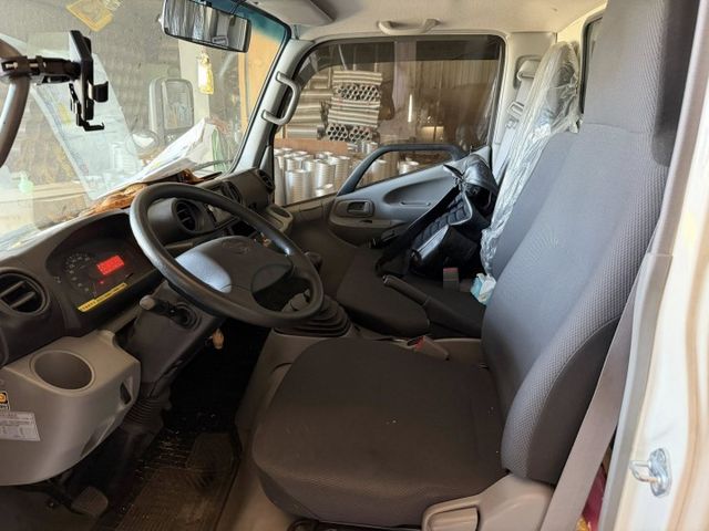 11.5呎 一手車 僅跑11萬公里 里程保證  第3張相片