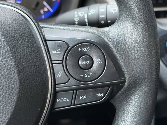 尊爵版 一手車 原版件 認證車 液晶儀表/LED頭燈/360環景/盲點偵測  第5張相片