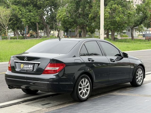 總代理 1.8渦輪 僅跑14萬公里 全車原版件 認證車  第4張相片