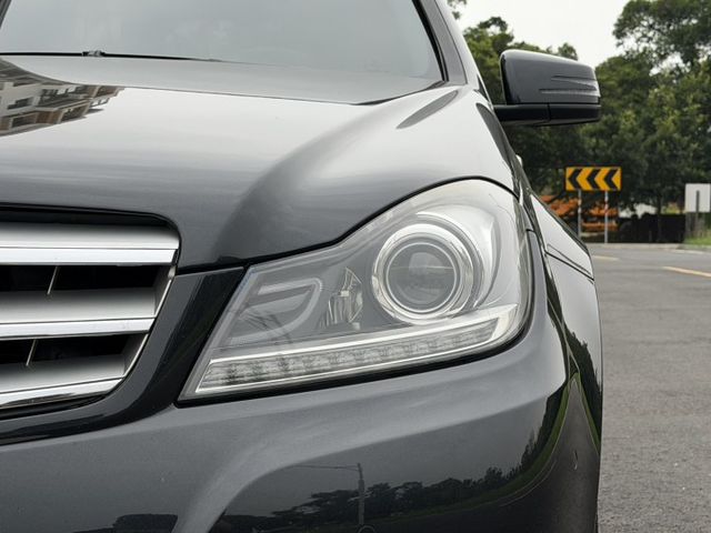 總代理 1.8渦輪 僅跑14萬公里 全車原版件 認證車  第8張相片