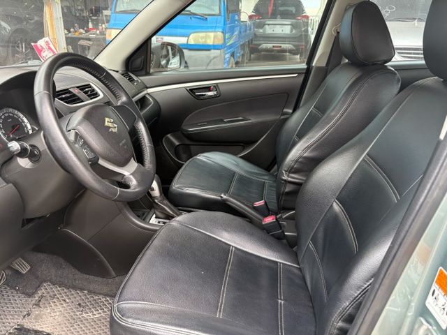 市區代步小車 車況佳  第5張相片