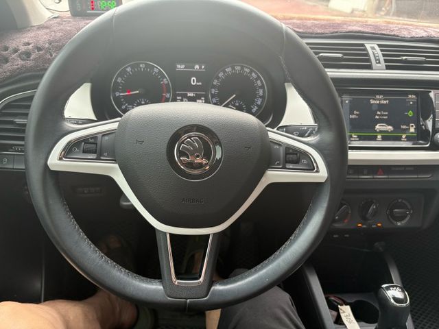 1.2cc 渦輪 進口小車  第9張相片