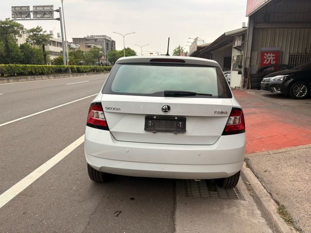 1.2cc 渦輪 進口小車  第12張相片
