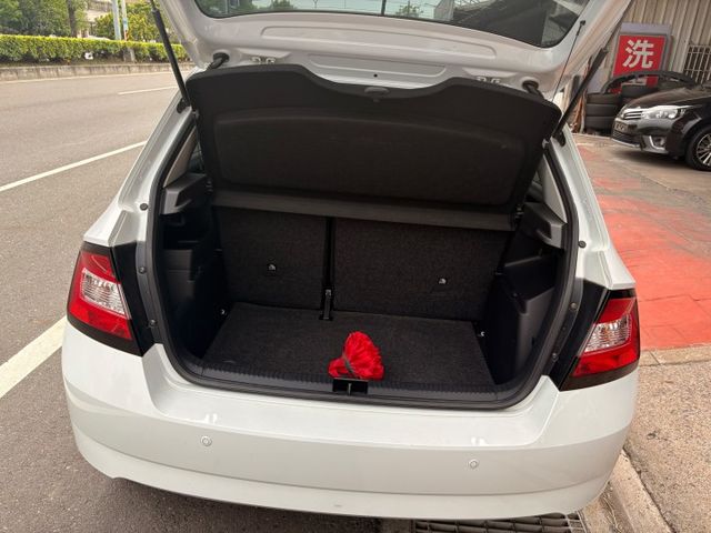 1.2cc 渦輪 進口小車  第14張相片