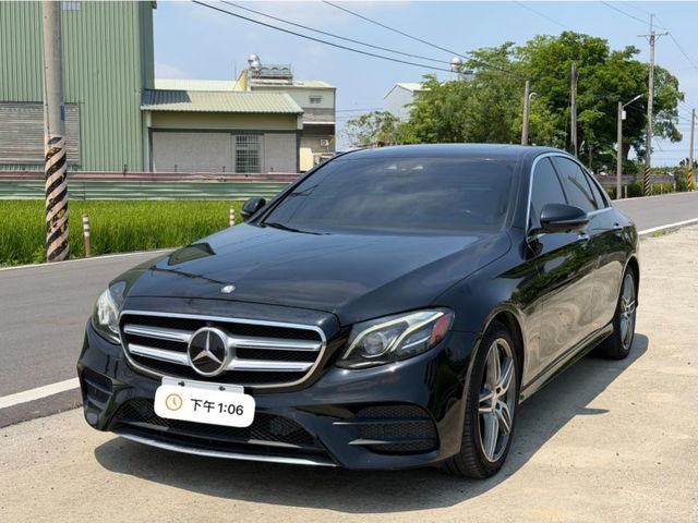 17年式 P3 23P跟車/多光束頭燈/冷熱通風椅/全液晶儀表/柏林/動態座椅/氛圍燈/盲點/360環景/電尾門/香氛  第1張相片