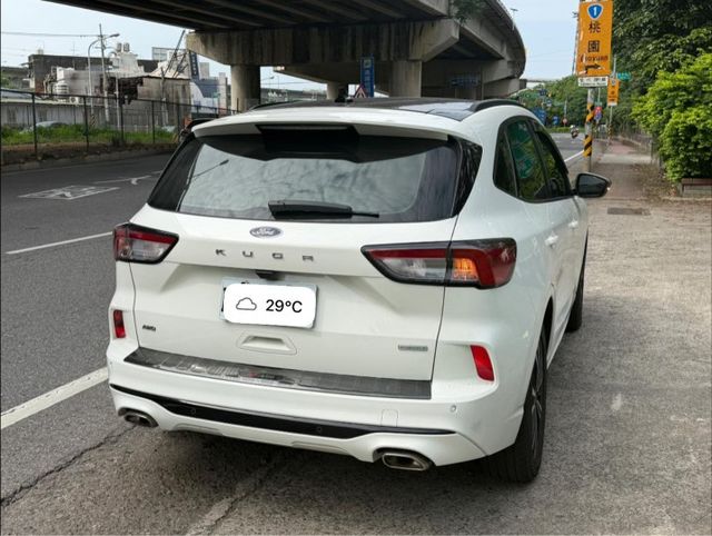 ST-LUNE AWD 一手車 里程9.6萬 全車原版件 認證車  第2張相片