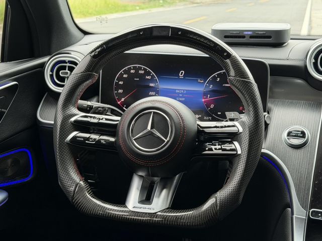 大改款 外匯一手車 里程5.2萬 AMG套件 大螢幕 原版件 認證車  第14張相片