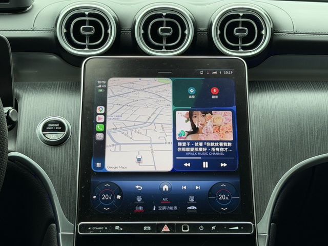 大改款 外匯一手車 里程5.2萬 AMG套件 大螢幕 原版件 認證車  第16張相片