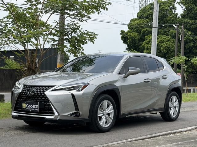 菁英版 僅跑6萬多公里 里程保證 全車原版件 認證車 可全貸  第1張相片