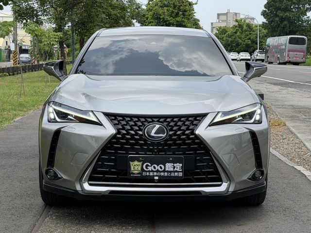 菁英版 僅跑6萬多公里 里程保證 全車原版件 認證車 可全貸  第2張相片