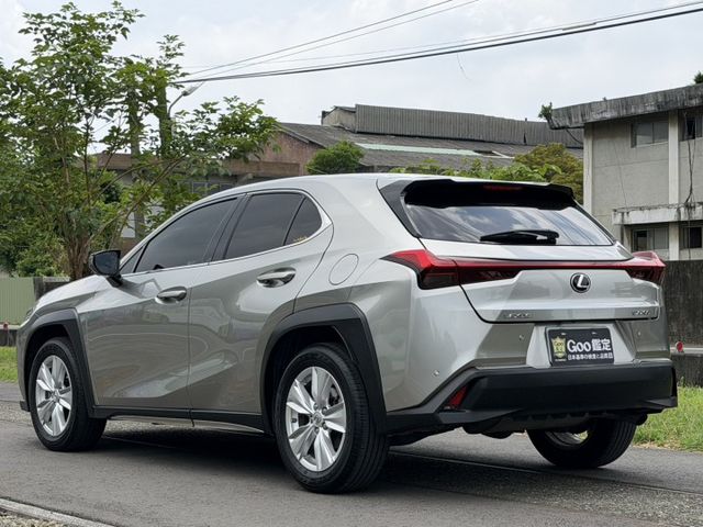 菁英版 僅跑6萬多公里 里程保證 全車原版件 認證車 可全貸  第6張相片