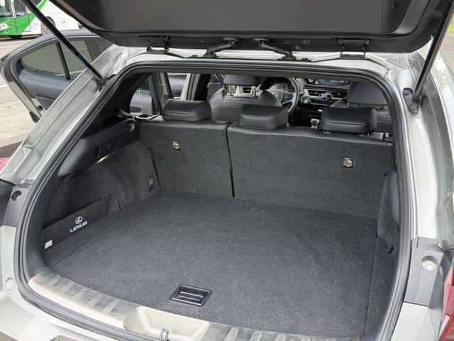 菁英版 僅跑6萬多公里 里程保證 全車原版件 認證車 可全貸  第7張相片