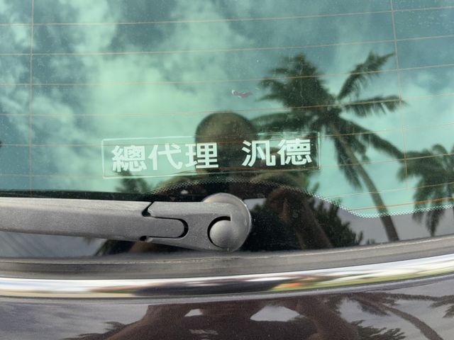 低里程 外觀美 內裝新 輕奢代步車  第7張相片