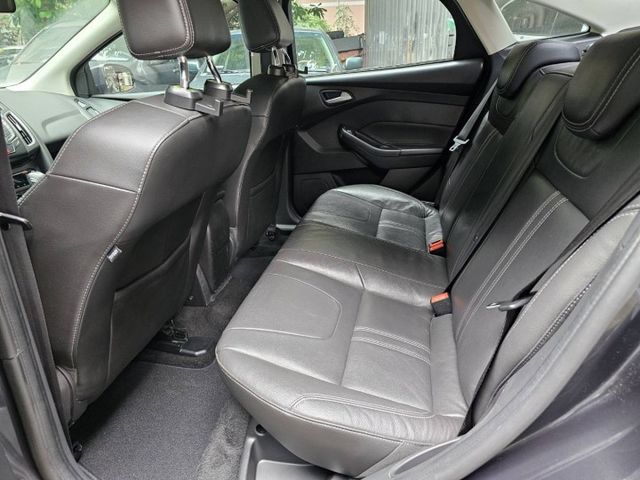 一手車 倒車顯影  第2張相片
