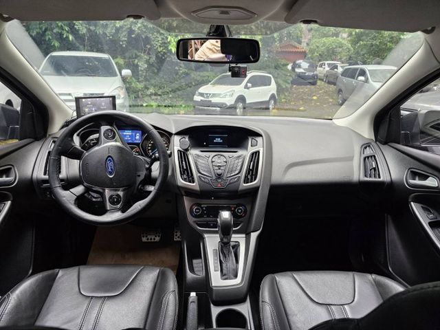 一手車 倒車顯影  第4張相片