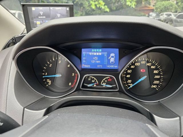 一手車 倒車顯影  第7張相片