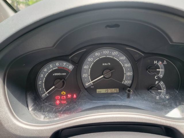 G版 皮椅/鋁圈/ABS/中央空調 跑19km  第14張相片