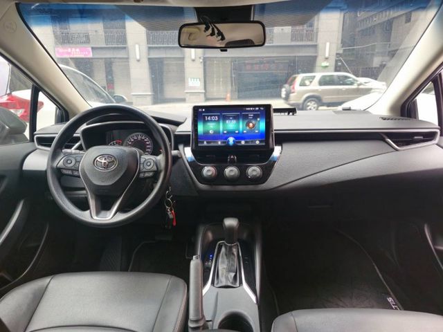 本月特價!!一手車 新車保固 2021年3月出廠 僅跑2萬 ACC 恆溫 倒車顯影 藍芽 網路電視 多功能安卓大螢幕  第10張相片