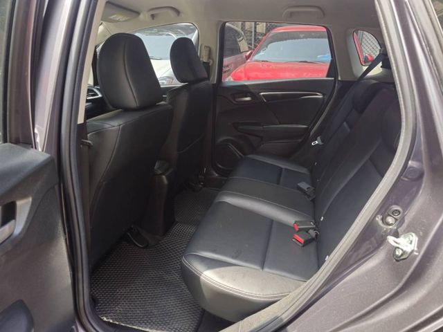 頂級S版/一手車/僅跑6萬/原廠影音導航/手自排快撥  第8張相片