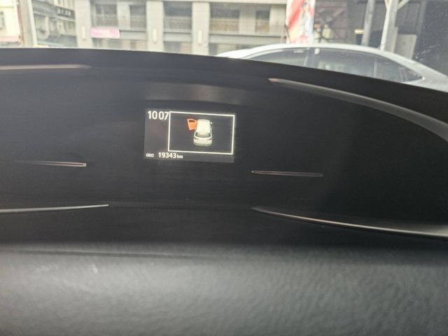 單邊電滑門 (車輛準備中  第2張相片