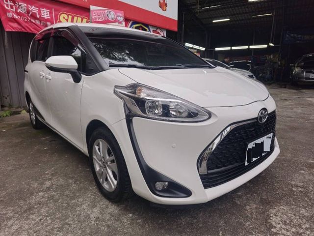1.8新車保固中/5人座/雙滑門/摸門/免鑰匙啟動/車道偏移  第3張相片