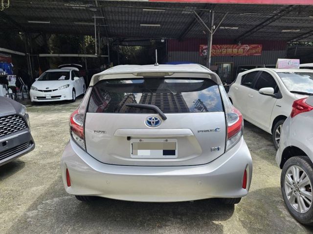 導航 CARPLAY 倒車顯影 藍芽音樂 網路電視 省油 好停車 都市首選 (車輛準備中)  第6張相片