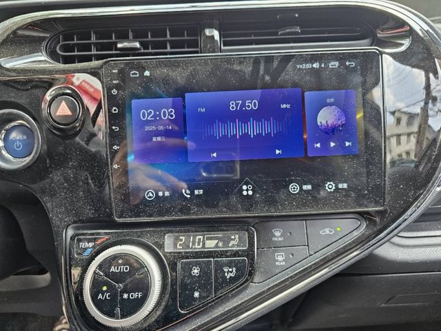 導航 CARPLAY 倒車顯影 藍芽音樂 網路電視 省油 好停車 都市首選 (車輛準備中)  第12張相片