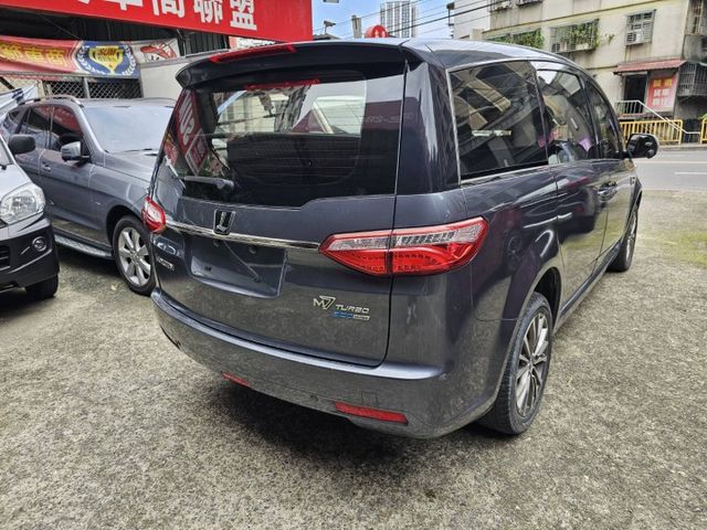 (車輛準備中  第4張相片