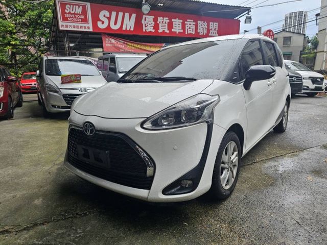 單邊電動滑門、定速、車道偏移、車前雷達、預警系統、防滑、盲點偵測、多功能方向盤、倒車顯影  第1張相片