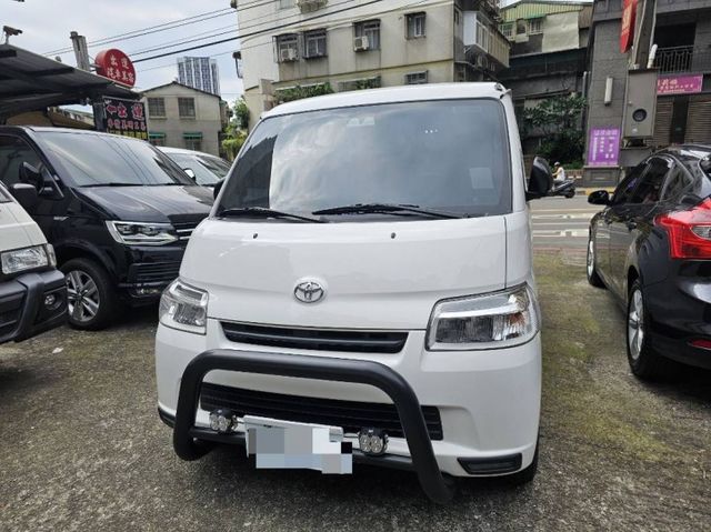 防撞桿 安卓機 倒車顯影 改避震器 墊子油門  第1張相片
