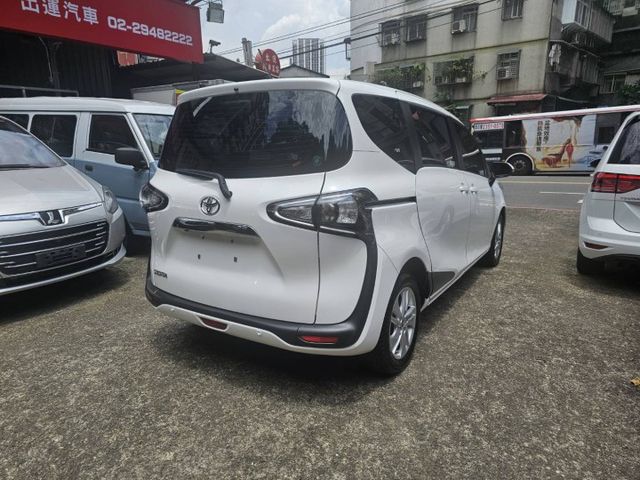 單電動滑門 倒車顯影 定速  第16張相片