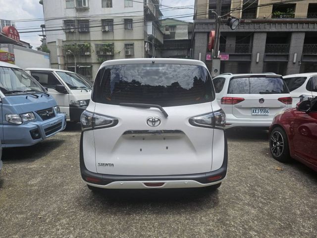 單電動滑門 倒車顯影 定速  第19張相片